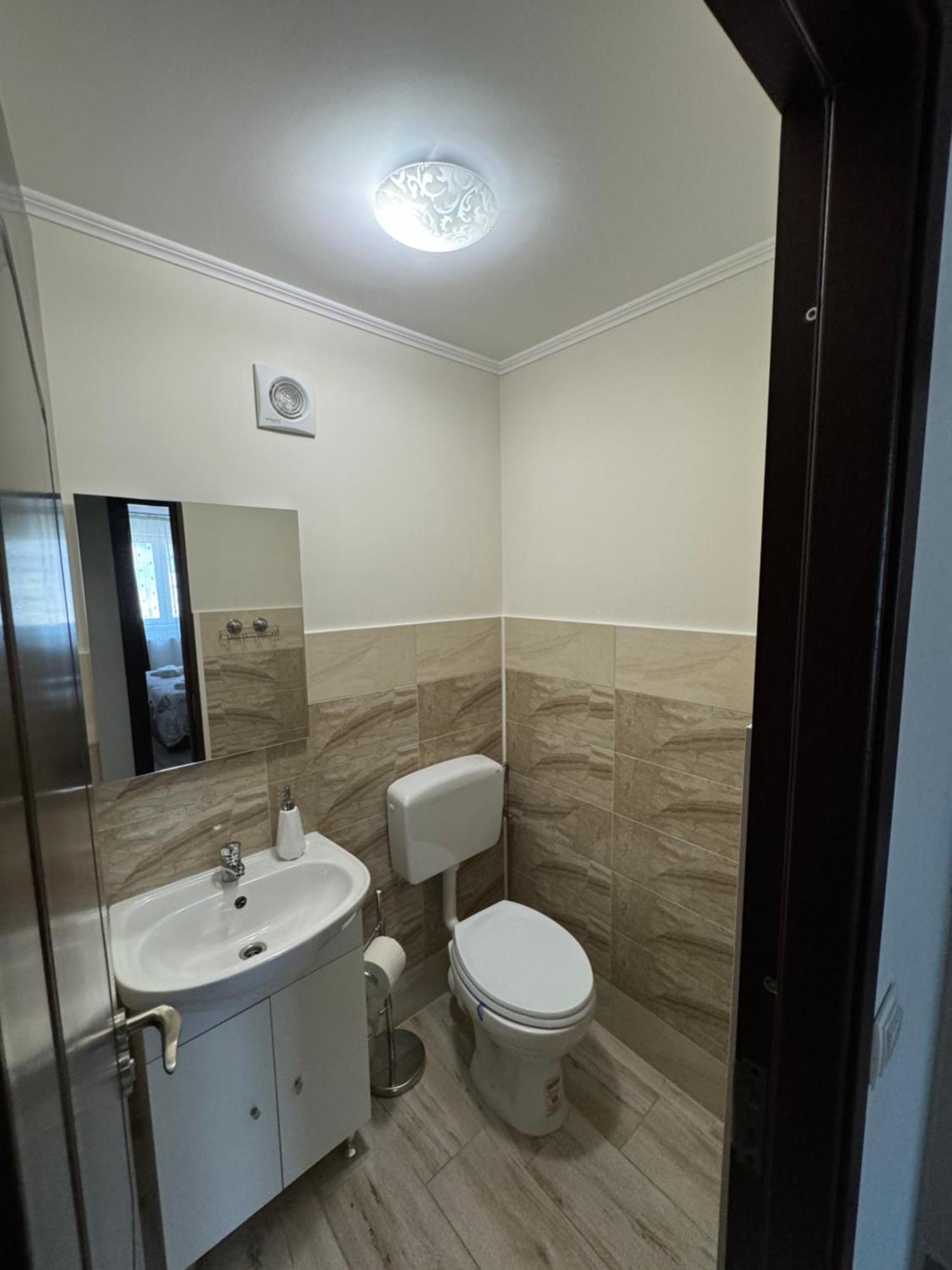 Apartament Cosmin Călimăneşti Exterior foto
