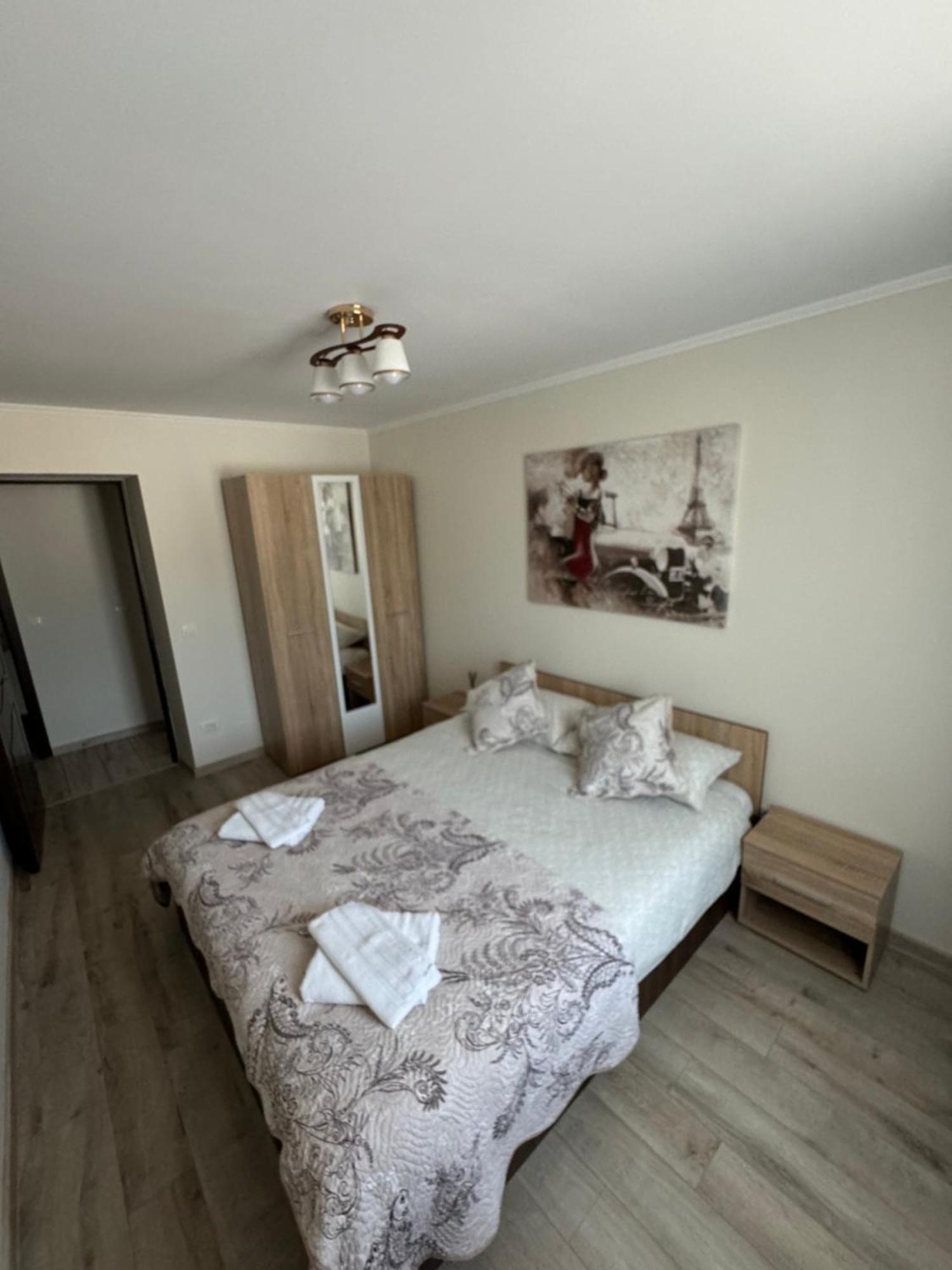Apartament Cosmin Călimăneşti Exterior foto